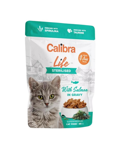 CALIBRA Cat Life Pouch Sterilised Salmon in gravy 85 g plic cu somon pentru pisici castrate/steri­lizate